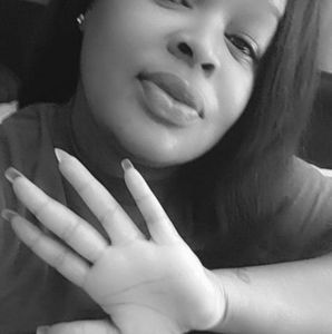 Meet your Posher, Ajaye